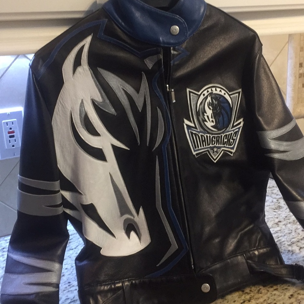 Authentic Dallas Mavericks ladies leather jacket